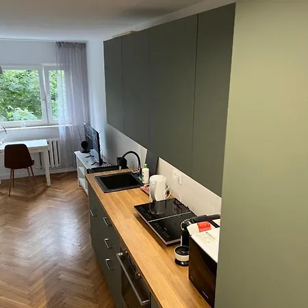 Przytulna Kawalerka Typu * Warschau