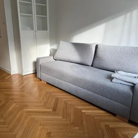 Przytulna Kawalerka Typu * Warsaw